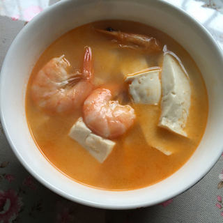 鲜虾豆腐汤