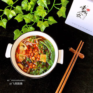 一壶一家～酸辣螺蛳粉