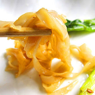 扣肉炒河粉