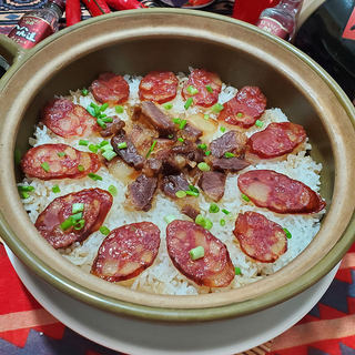 腊味煲仔饭