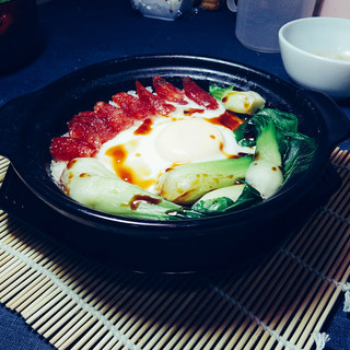 腊肠煲仔饭