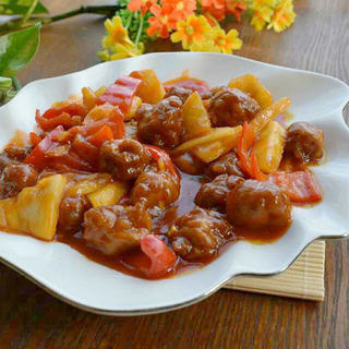 菠萝咕噜肉