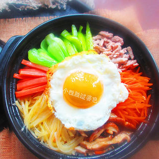 什锦煲仔饭