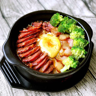 腊味煲仔饭