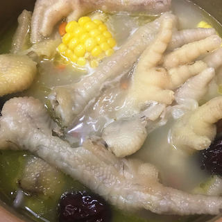 粤菜药膳鸡脚