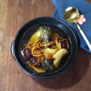 虫草花乌鸡汤