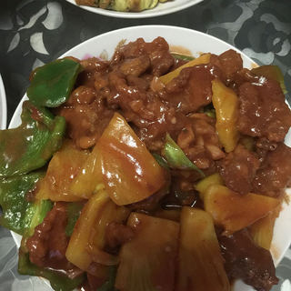 菠萝咕咾肉