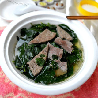 猪肝瘦肉枸杞汤