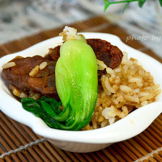 双味煲仔饭