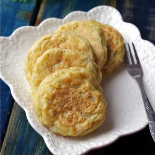 【自制健康美味小吃】黑椒鱼饼