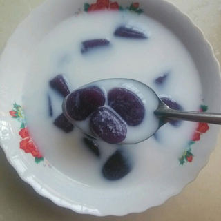 椰奶紫薯芋圆