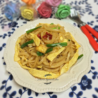 鸡蛋炒河粉