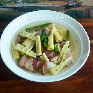 腊肉版腌笃鲜