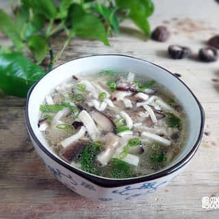 肉末香菇豆腐羹