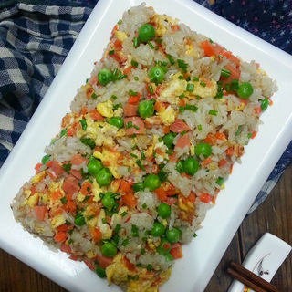 儿时最爱的老朋友--扬州炒饭