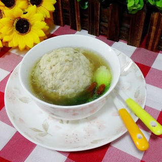 淮扬清炖狮子头