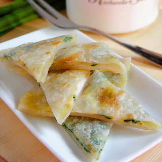 学校门外的经典小吃—韭香鸡蛋灌饼