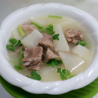 白萝卜羊肉汤