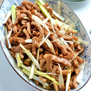 京酱肉丝