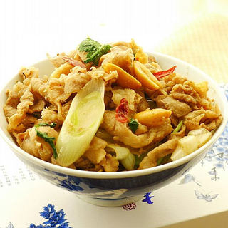 边角料也有好味道-----葱爆羊肉片