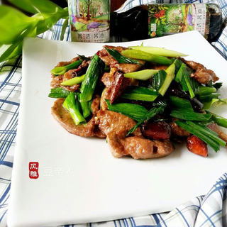 蒜香猪肝
