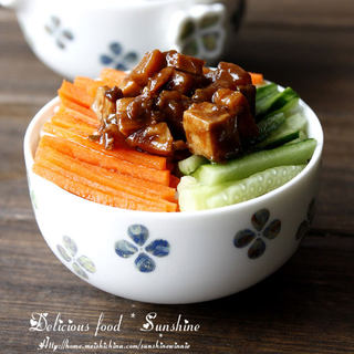 中国人餐桌上的家常美味-----杏鲍菇炸酱面