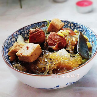 寒冷中杂烩菜---猪肉炖粉条