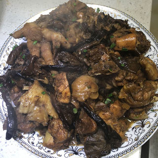小鸡炖蘑菇