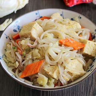 春节的一份清淡【炖白菜冻豆腐粉条】