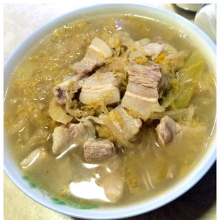 正宗东北五花肉炖酸菜