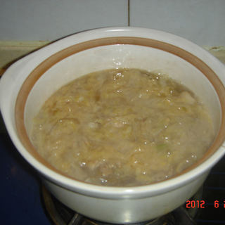 砂锅酸菜白肉