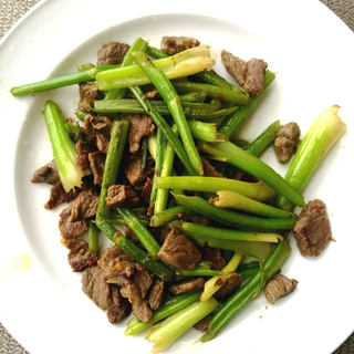 快手家常菜-芹菜炒牛肉丝