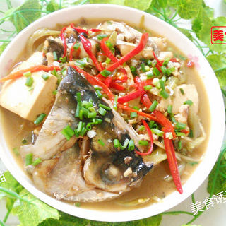 酸菜豆腐鱼