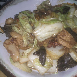 老厨帮菜：白菜木耳五花肉粉条
