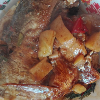东北铁锅炖鱼