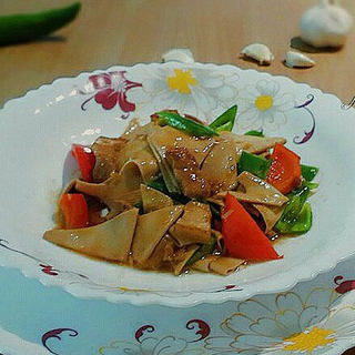 东北尖椒干豆腐