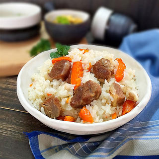 羊肉抓饭