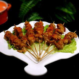 吮指烤鸡肉串