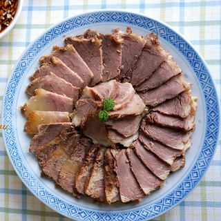 卤牛肉