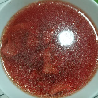 客家红米曲瘦肉汤