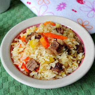 牛肉抓饭