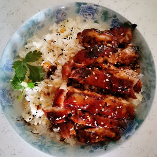 照烧鸡腿饭