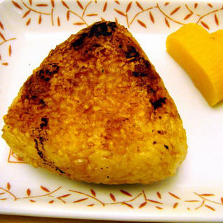 烤饭团