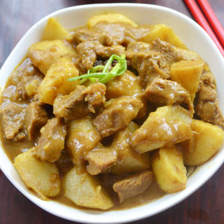 咖喱牛腩
