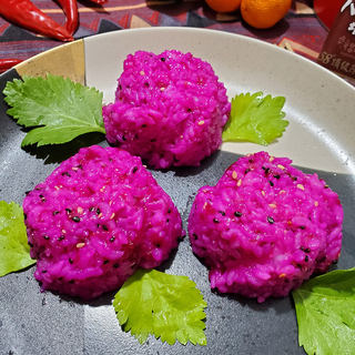 火龙果饭团