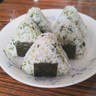 鳗鱼饭团