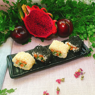 黑白芝麻寿司