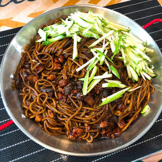 韩式炸酱面