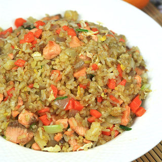 三文鱼炒饭