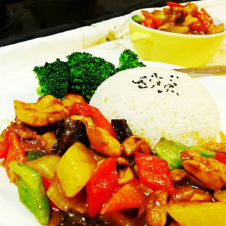 咖喱鸡肉饭